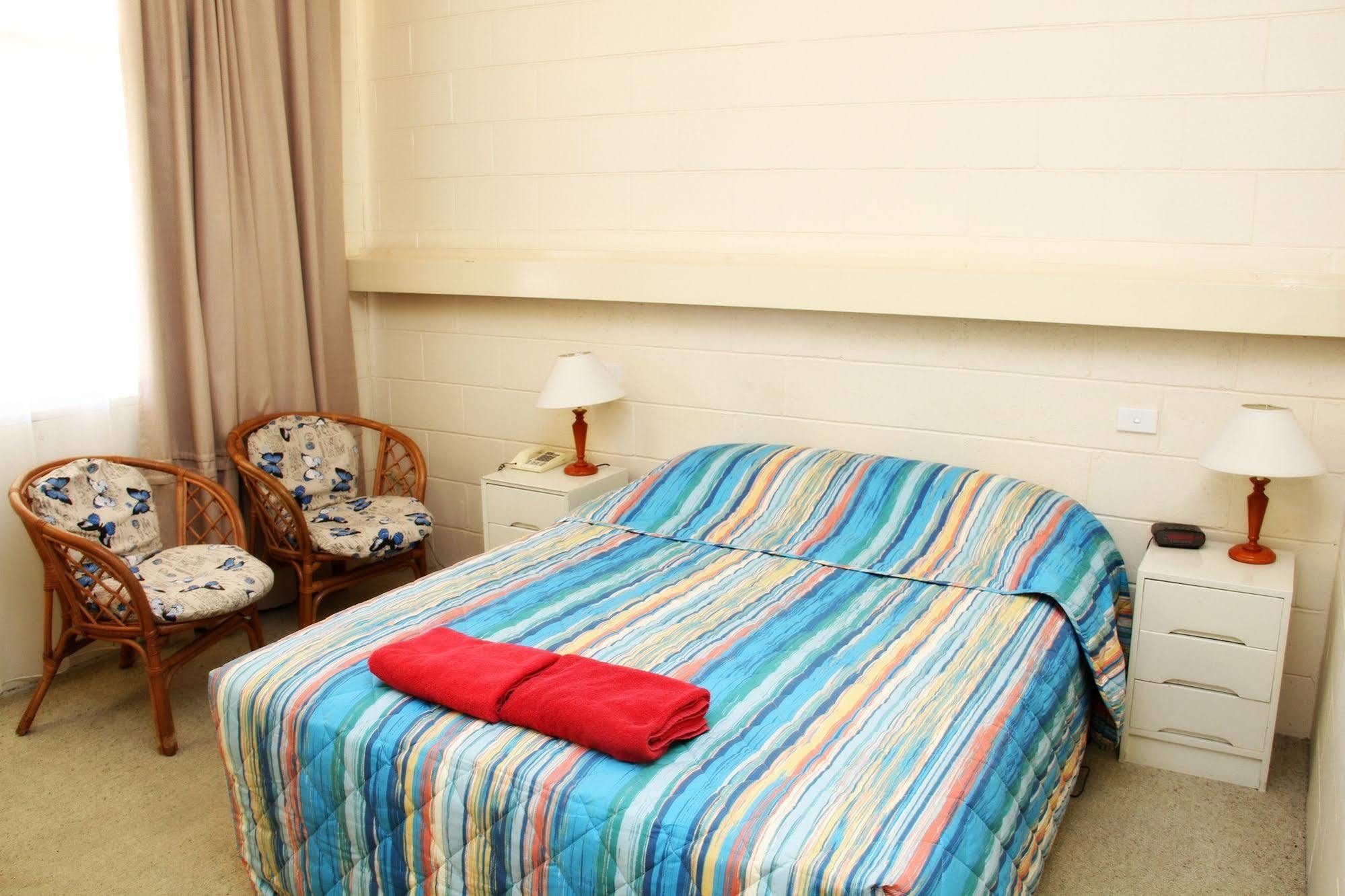 Renmark Motor Inn Экстерьер фото
