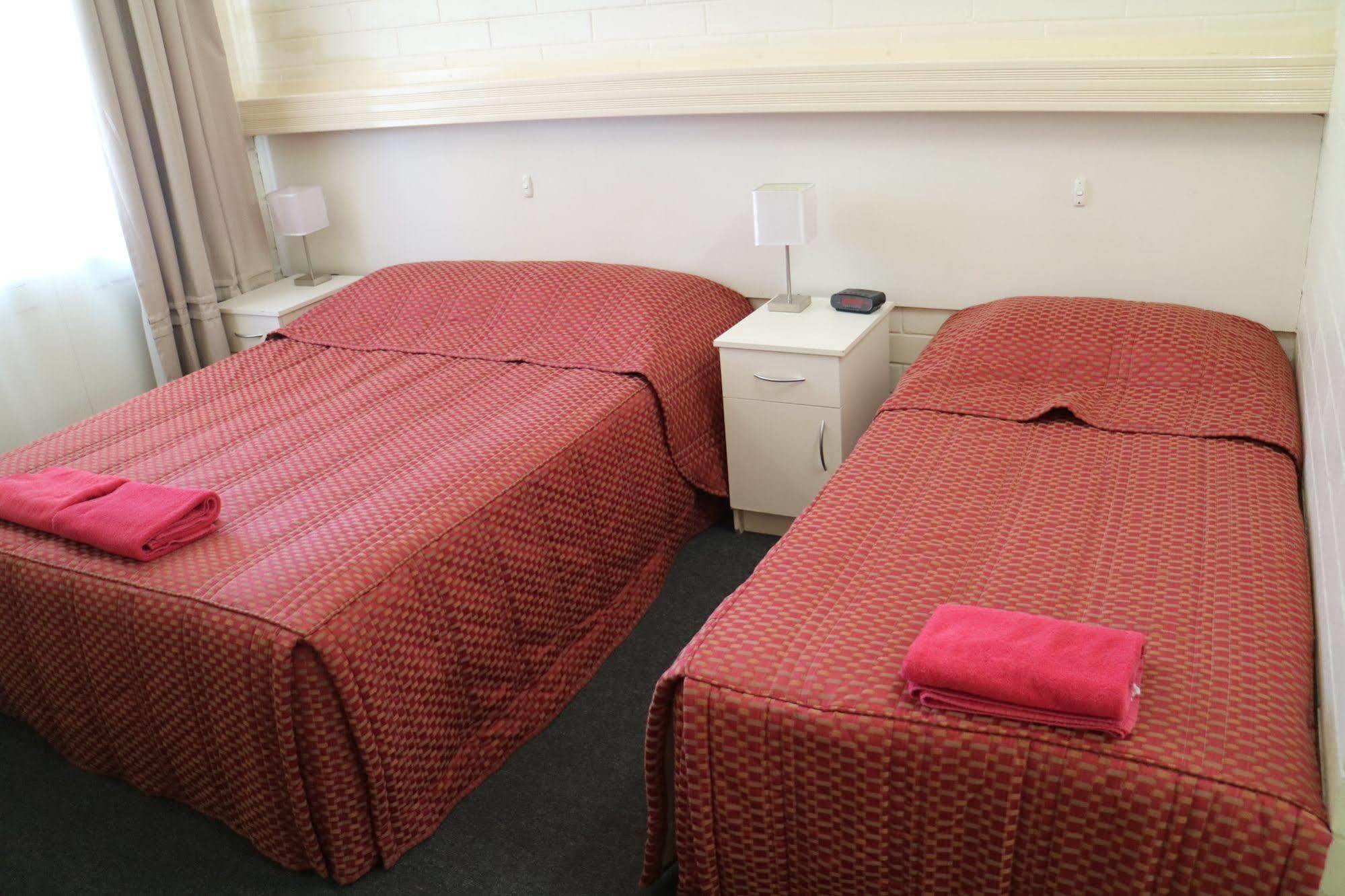 Renmark Motor Inn Экстерьер фото